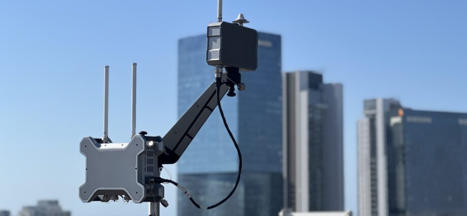 미국에서 드론 목격, 경각심을 불러일으키다: 센트리크가 C-UAS 솔루션을 개척하는 방법 - Defense Week